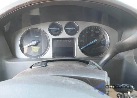 2008 Cadillac Escalade Standard z USA, uszkodzony, nr VIN 1GYFK63828R223389